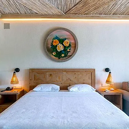 فندق Izz Getaway - Adult Only 3*