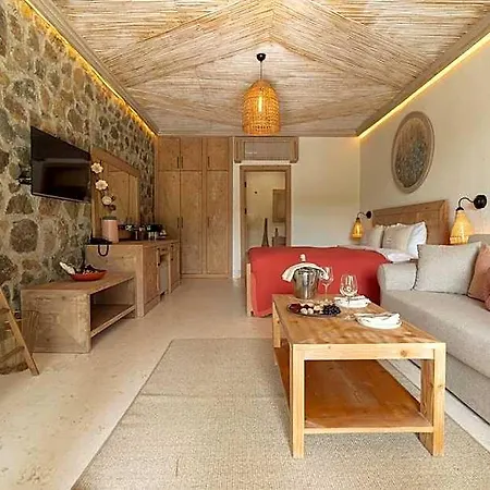 Izz Getaway - Adult Only فندق دالامان